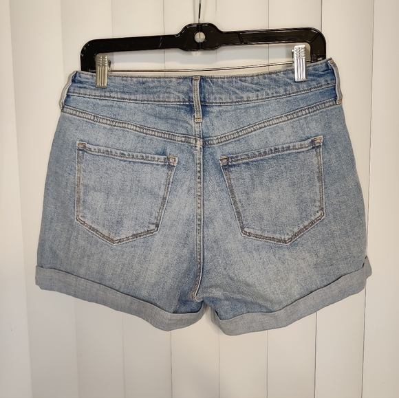 Old Navy light blue denim high rise shorts size 10 - Picture 2 of 4